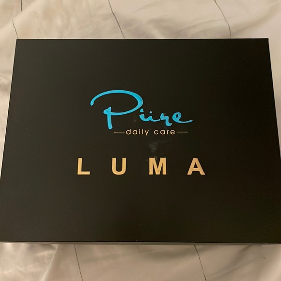 Pure daily care skin renewal system